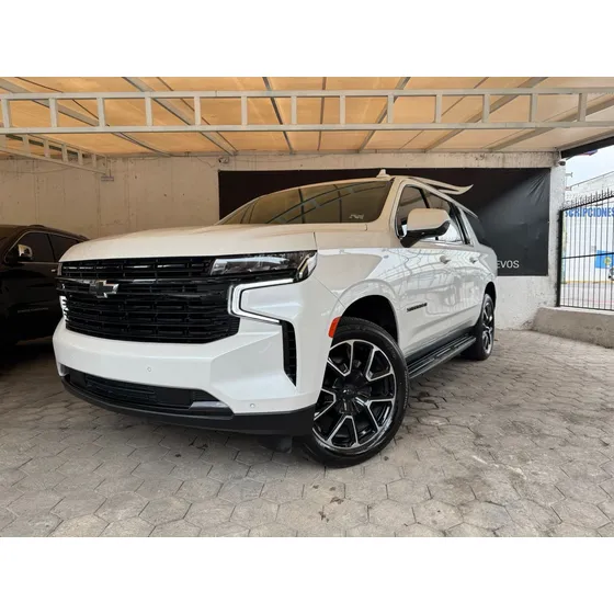 Chevrolet Suburban 5.3 Rst 4x4 At