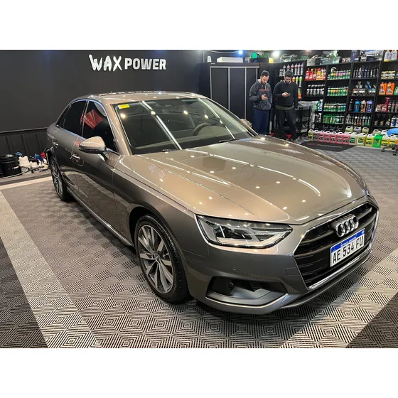Audi A4 2.0 40 Tfsi Front