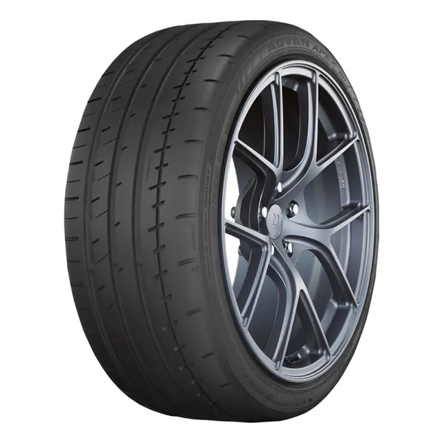 Llanta 245/35 R19 Yokohama Advan Apex V601 93y