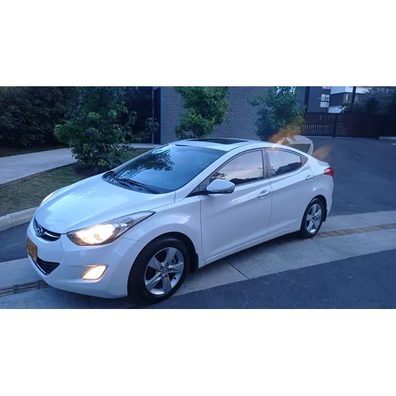 Hyundai Elantra 1.8 I35 Gl Mt