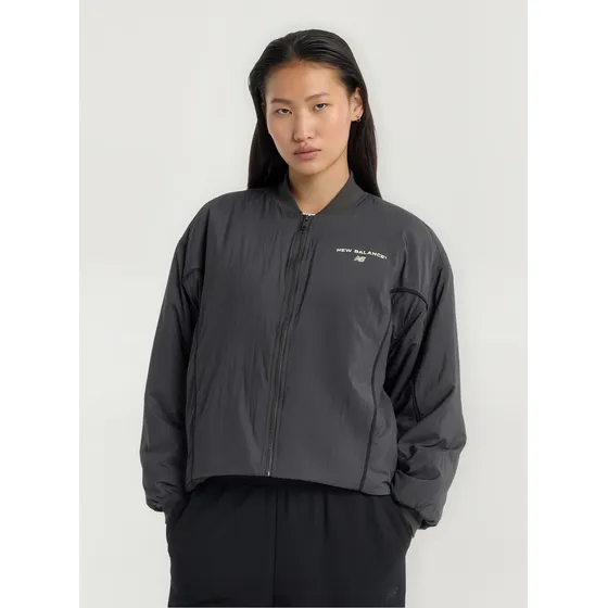 Campera De Dama New Balance - Reimagined Bomber - Wj51502blk