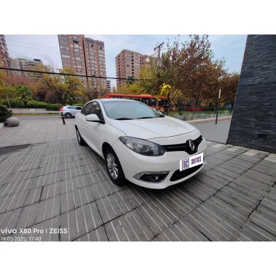 Renault Fluence Dynamique 2.0 Cvt