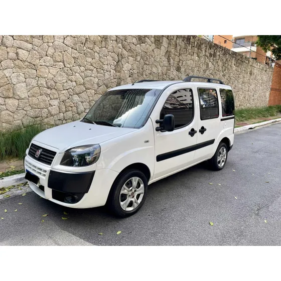 Fiat Doblo 1.8 16v Essence 7l Flex 5p