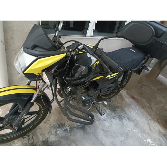 Moto De Trabajo Con Caja De 20lts, Funcionando Al 100