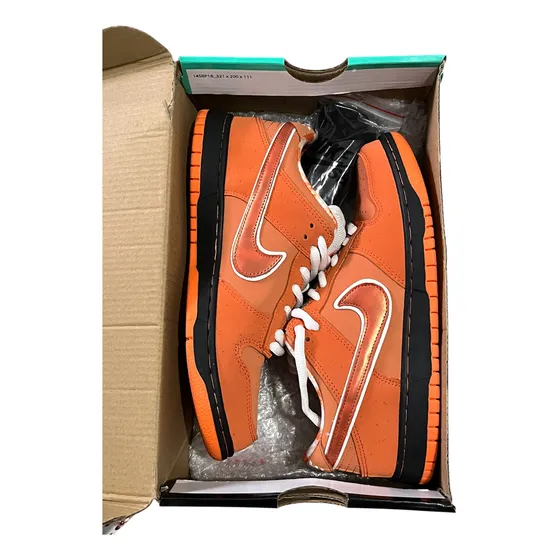 Nike Dunk Low Lobster Naranja Negro