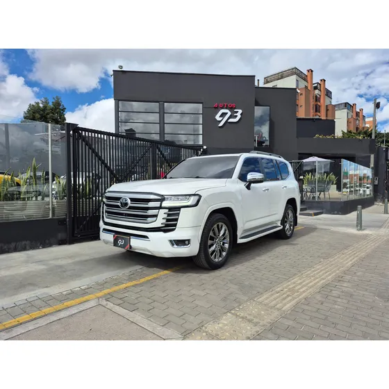 Toyota Land Cruiser 300 3.4 300 Zx