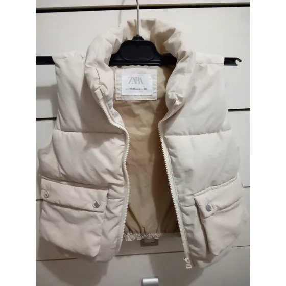 Chaleco Zara