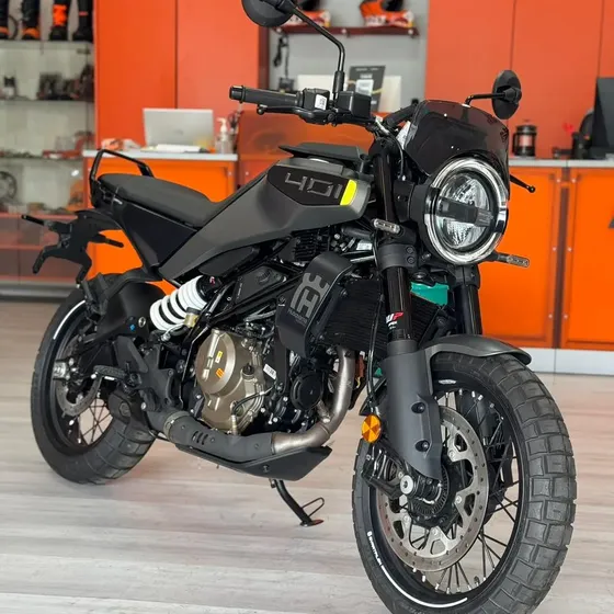 Husqvarna Svartpilen 401 Modelo 2027 Cero Kilometros