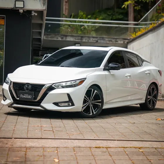 Nissan Sentra 2022 2.0 B18 Sr Advance
