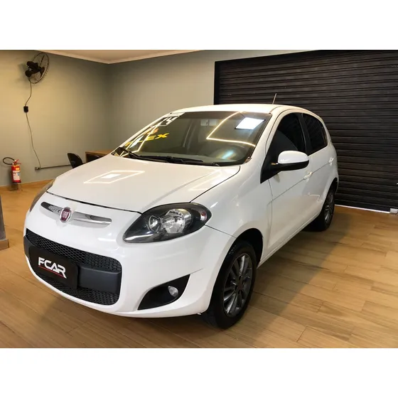Fiat Palio 1.6 16v Essence Flex 5p