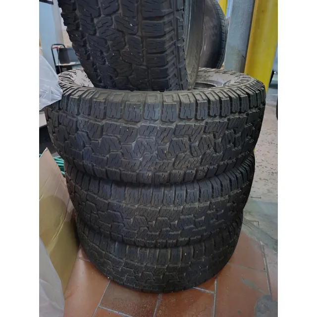 Cauchos 265/70r16 Pirelli At Plus Cómo Nuevos
