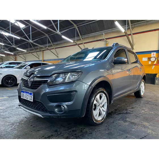 Renault Sandero Stepway 1.6 Privilege 105cv