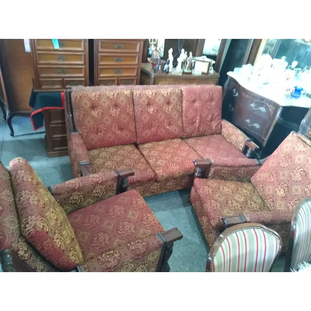 Antiguo Juego De Mesa Y Seis Sillas Estilo Colonial