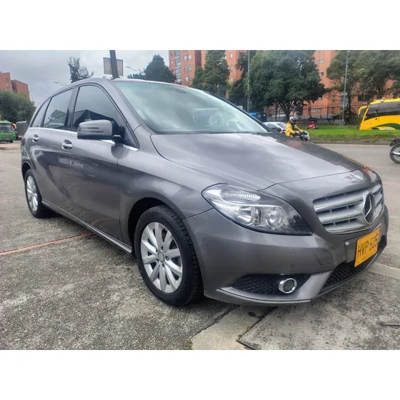 Mercedes-benz Clase B 1.6 Turbo Atm Con Cuero Full Equipo