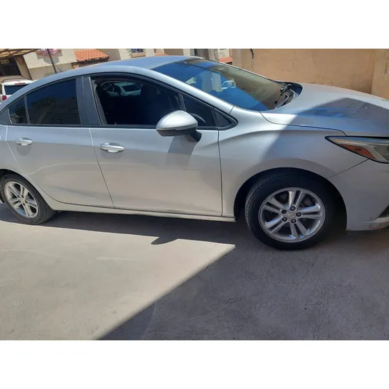 Chevrolet Cruze 1.4 Lt At