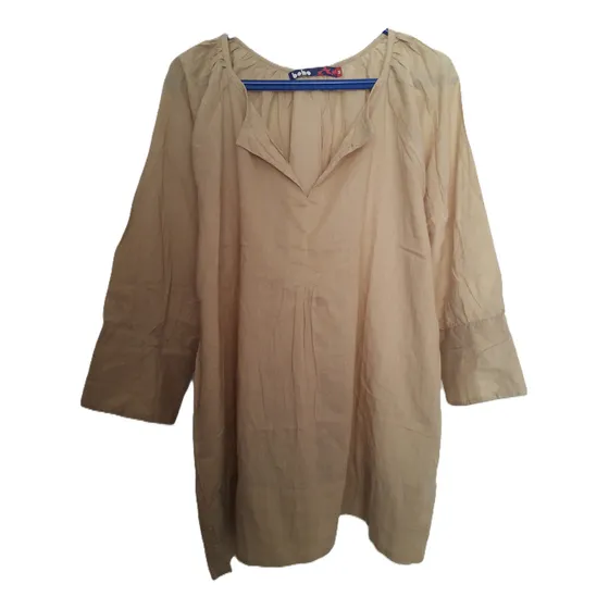 Blusa Algodón Beige Amplia Escote Split Y Manga 3/4 - Likido