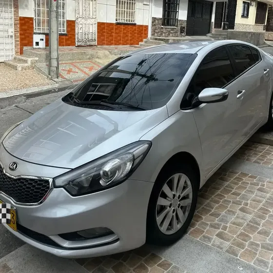 Kia Cerato Pro 2015 1.6l
