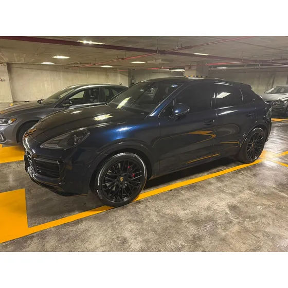 Porsche Cayenne Coupé Gts