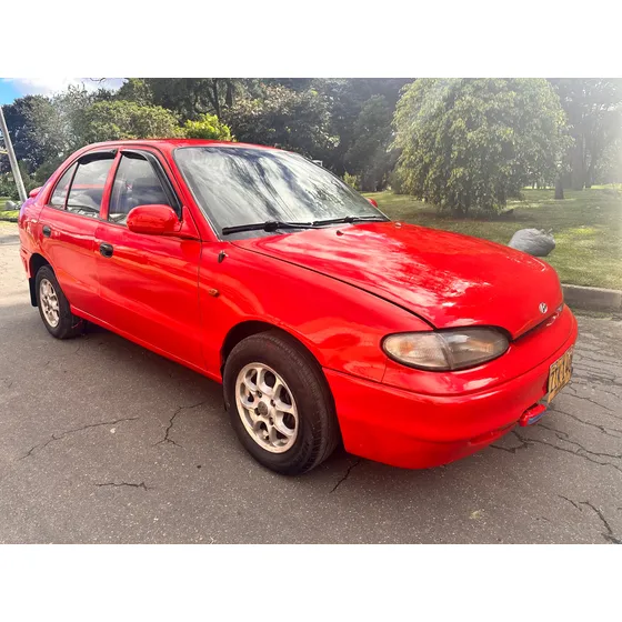 Hyundai Accent 1.5 Gls 4 P