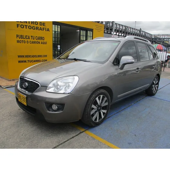 Kia Carens Rondo Cvvt 4x2 2000cc At Aa
