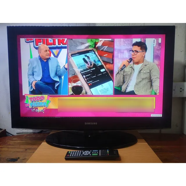 Tv / Monitor De 32  Pulgadas Lcd Marca Samsung