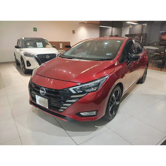 Nissan Versa 1.6 Sr Cvt