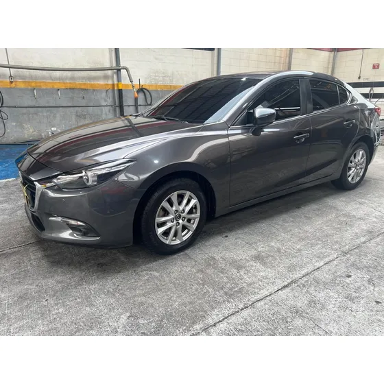 Mazda 3 2.0 Touring At