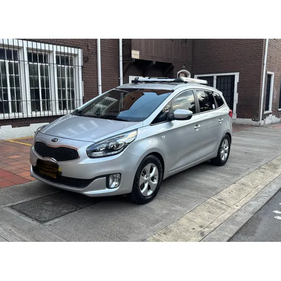 Kia Carens 2.0 Suv Ex