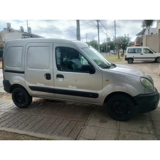 Renault Kangoo 1.6 2 Furgon Confort Cd Svt 1plc