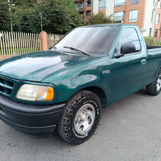 Ford F-150 1999 4.2 Xl Style Side 4x2