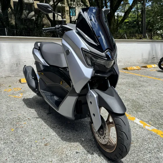 Nmax V3 2027 900km