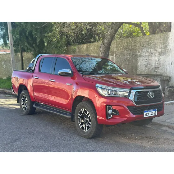 Toyota Hilux Sw4 2.8 D.cab. T.dsl Srv Plus 177hp 4x4 Aut