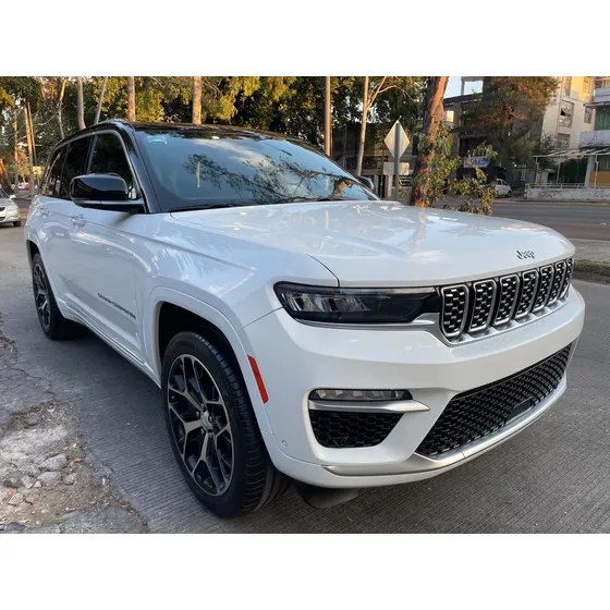 Jeep Grand Cherokee 5.7 V8 Hemi Summit Reserve 4x4 At