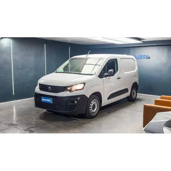 Peugeot Partner 1.5t L1 100hp