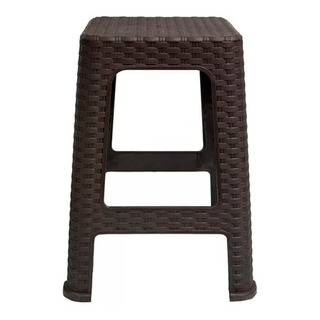 4 Bancos De Plástico Tipo Rattan Para Jardín O Casa 4 Bancos De Plástico Tipo Rattan Para Jardín O Casa