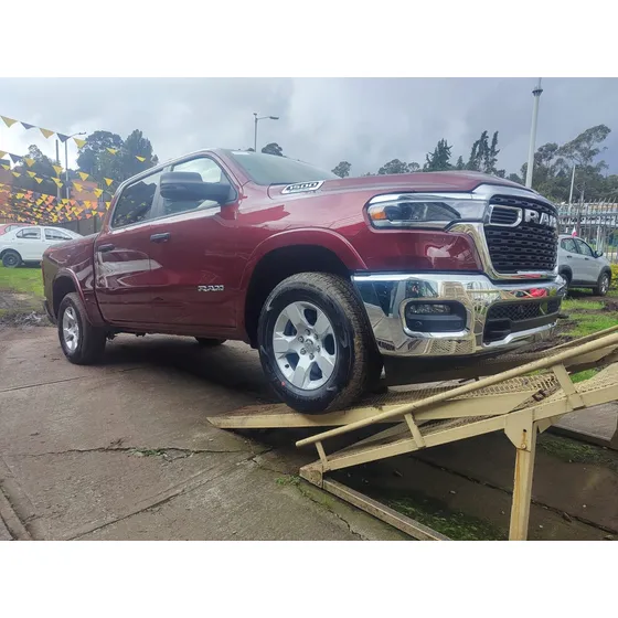 Ram 1500 3.6 Bighorn 4x4 Hibrida