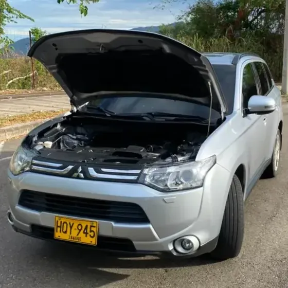 Mitsubishi Outlander 2015 2.4l