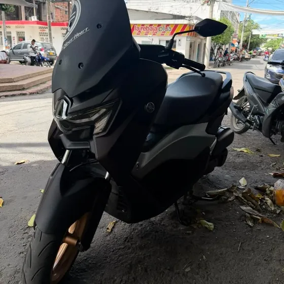 Yamaha N-max V3