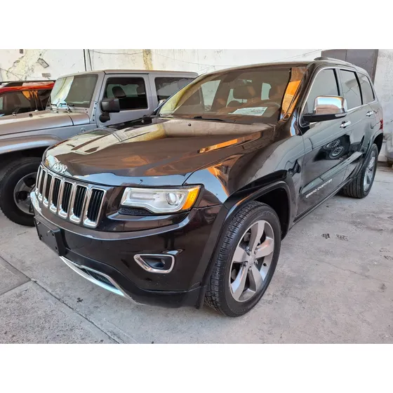 Jeep Grand Cherokee 5.7 Limited Lujo 4x2 Mt