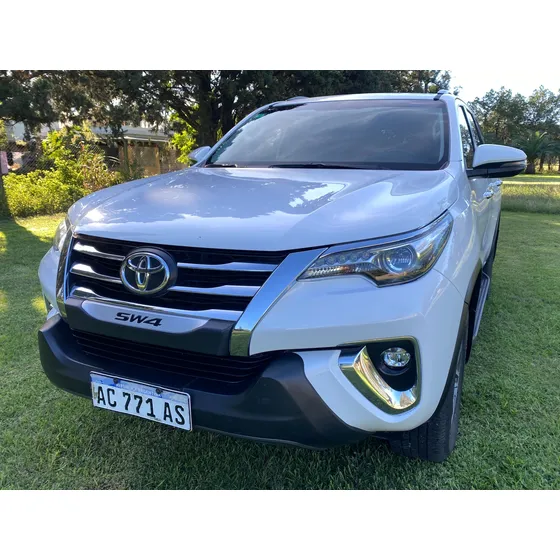 Toyota Sw4 2.8 Srx 204cv 4x4 7as At