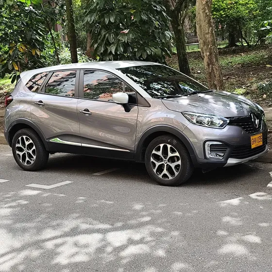 Renault Captur 2021 2.0 Bose