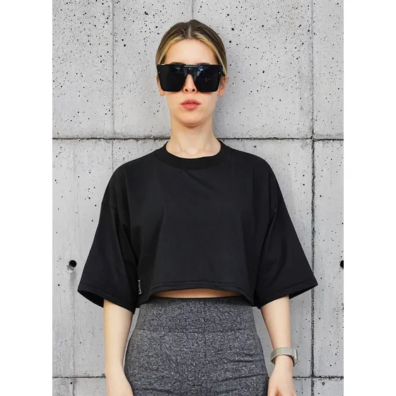 Crop Top Remera Negra Ancha Oversize Comoda Mujer Tendencia