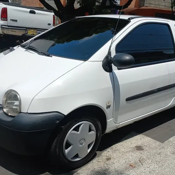 Renault Twingo 2010 1.2 Access Dirección Electroasistida