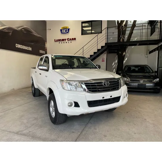 Toyota Hilux 2.7 Cabina Doble Base Mt