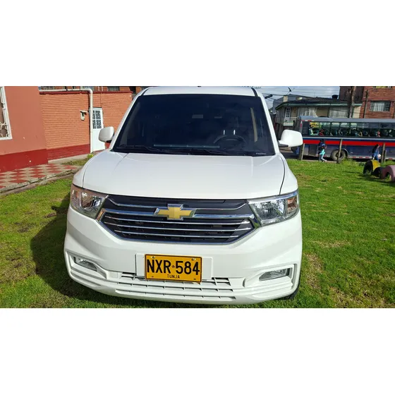 Chevrolet N400 1.5 Pasajeros