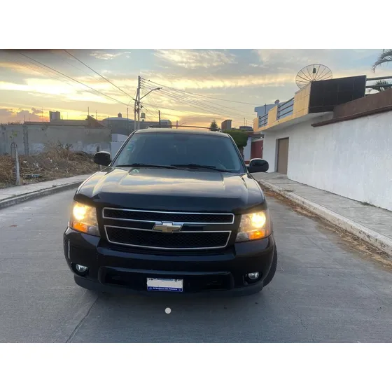 Chevrolet Suburban B Tela Aa Dvd At