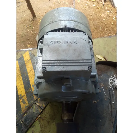 Motor Industrial Trifásico De 7.5 Hp