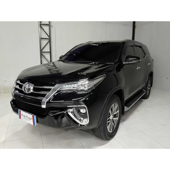 Toyota Sw4 2.8 Tdi Srx 7l 4x4 Aut. 5p