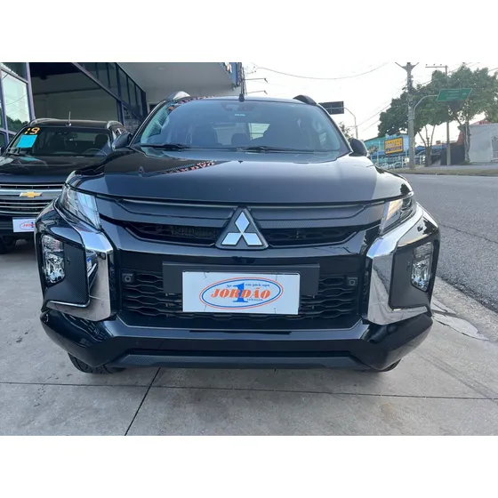 Mitsubishi Triton Sport Hpe S