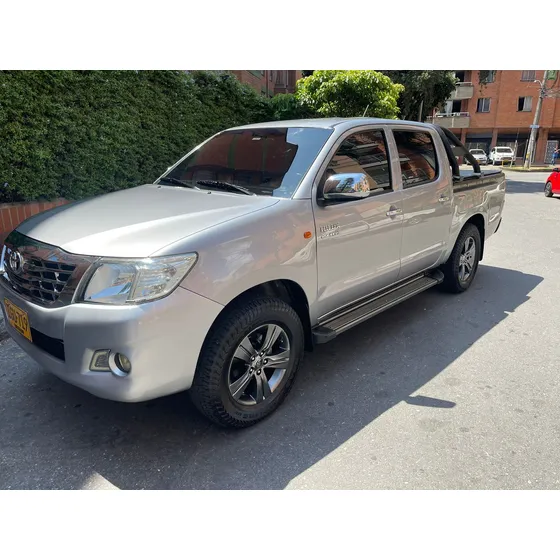Toyota Hilux 2.7 Imv